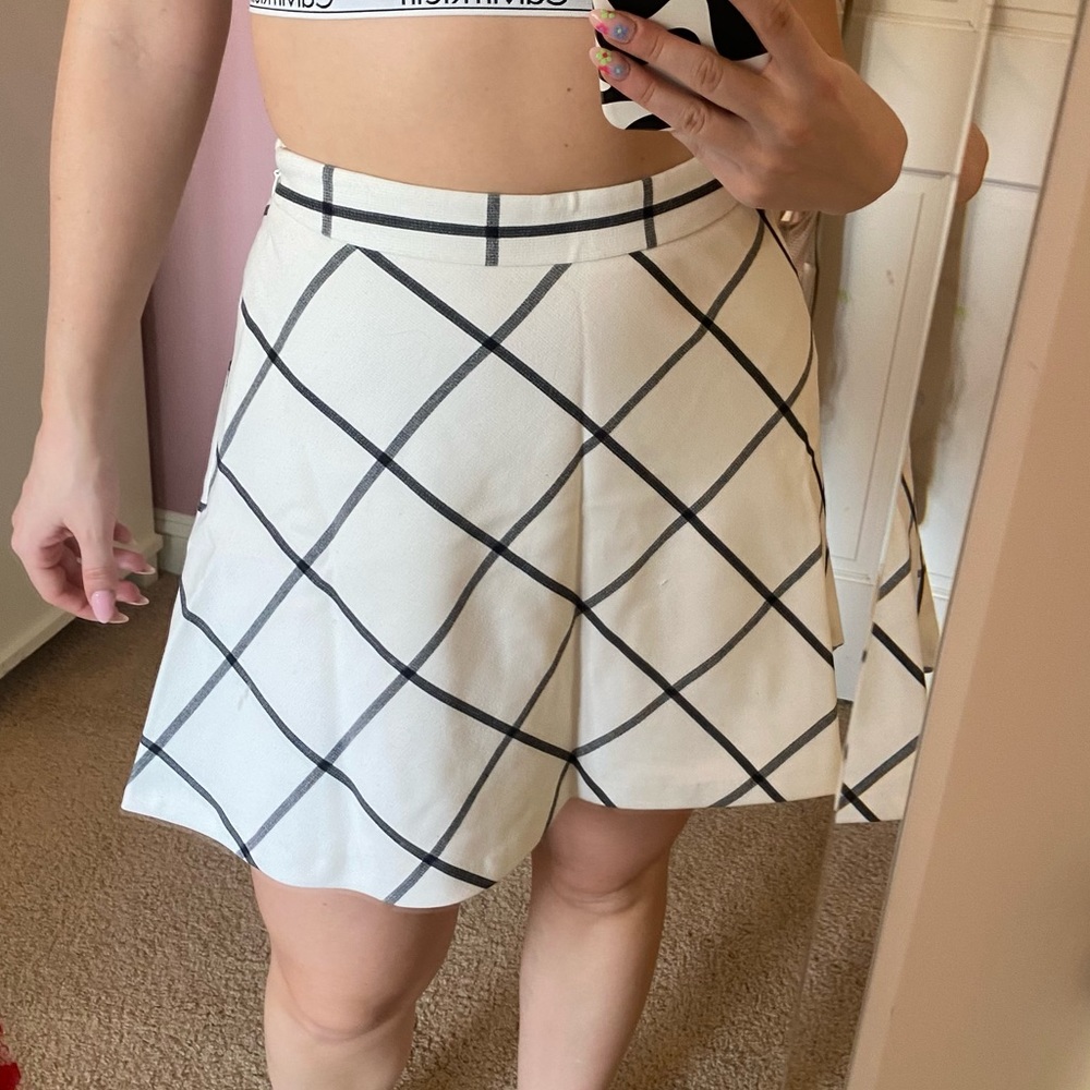 Plaid mini skirt